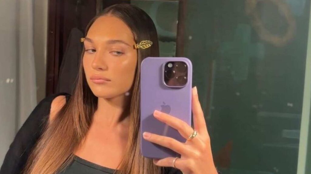 maddie-ziegler-on-social-media